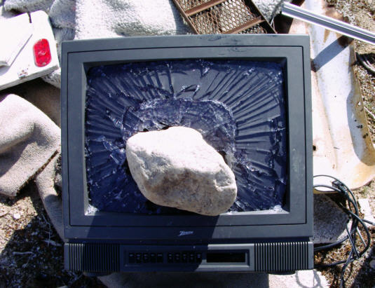 p53894-0-smashedtv.jpg