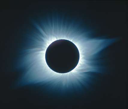p53649-0-solareclipse.jpg